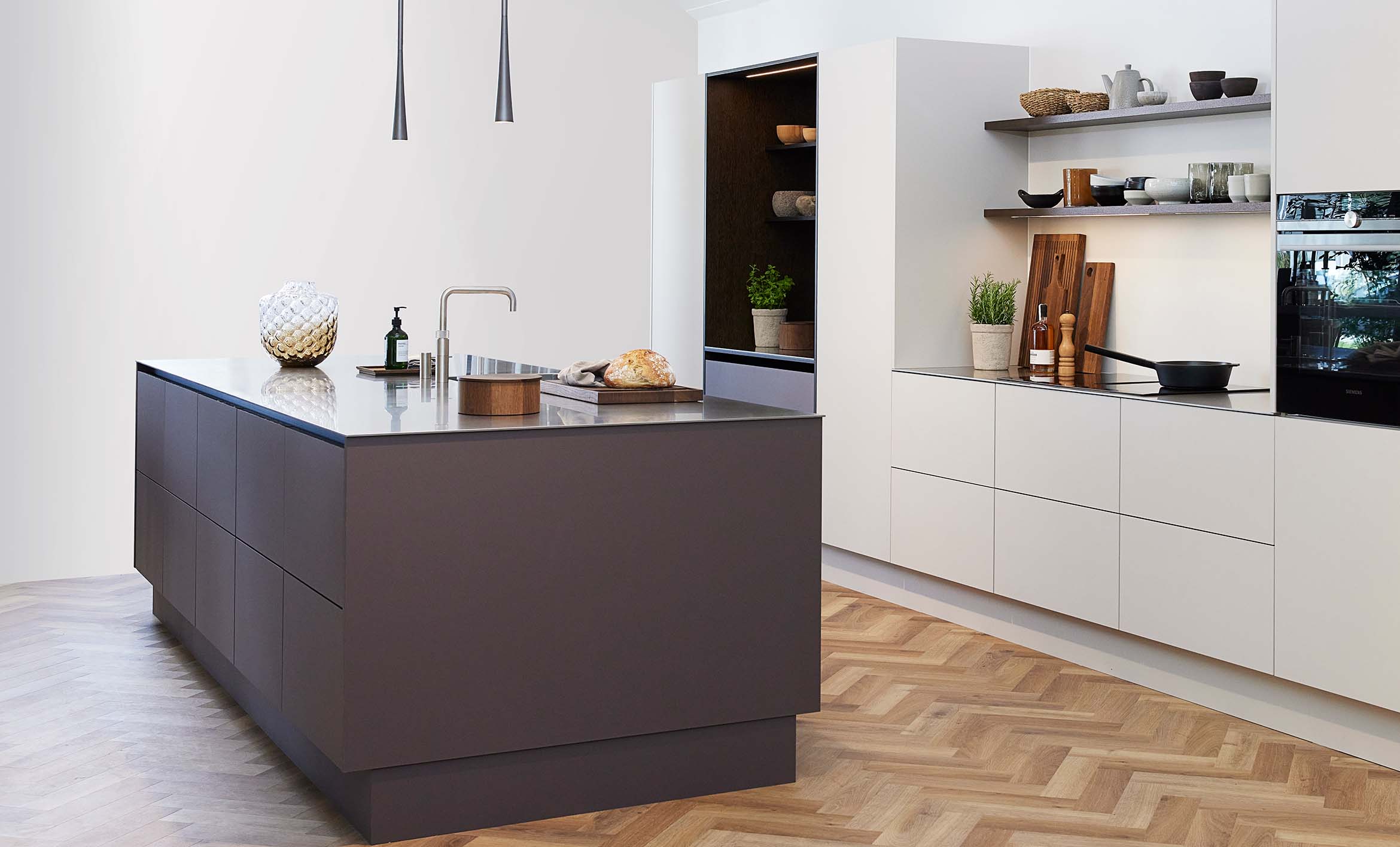 Gal Ny JKE 2405224047