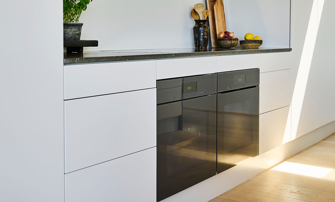 Wide JKE CASE RY 093