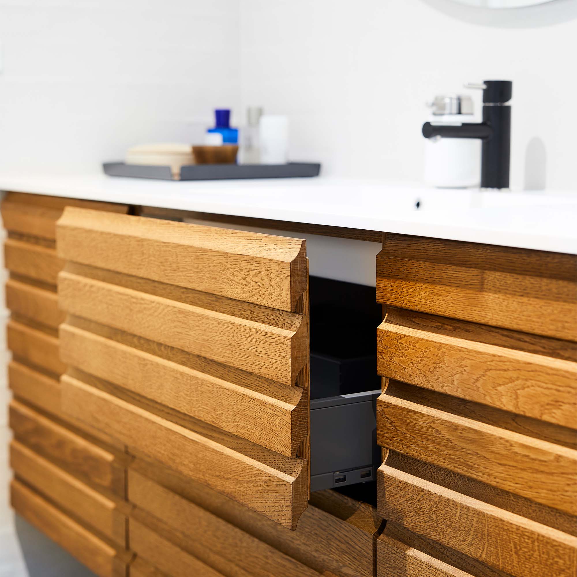 Sq JKE Design Nov20191990