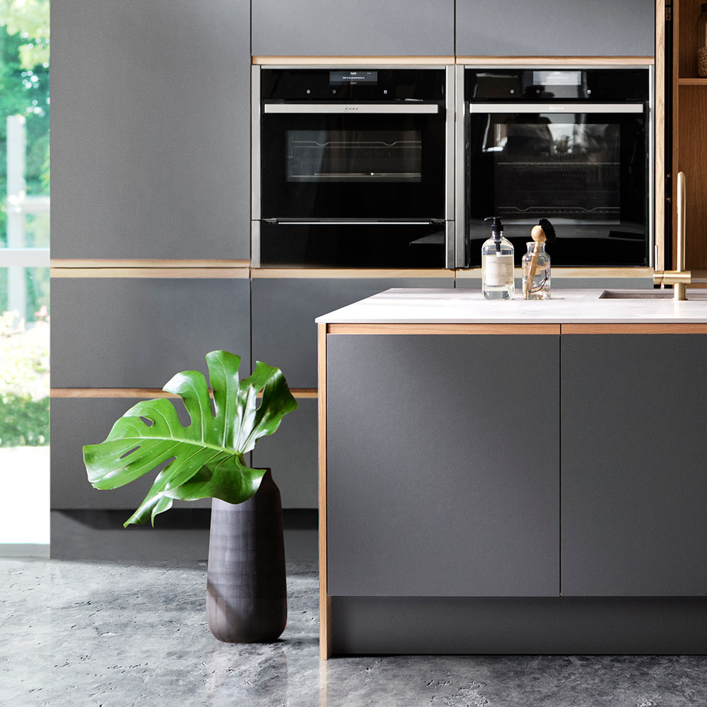 Elegang grebsløst Inline køkken i linoleum