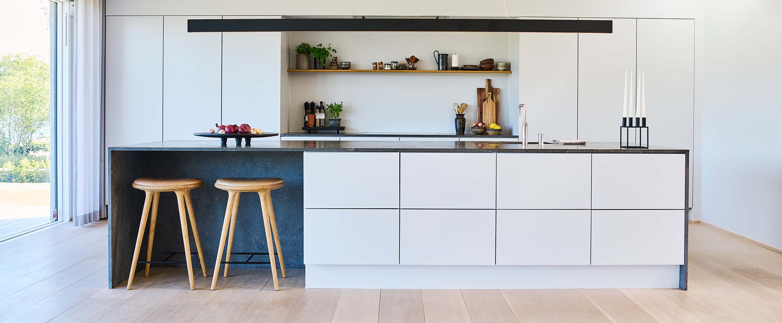 Header JKE CASE RY 016